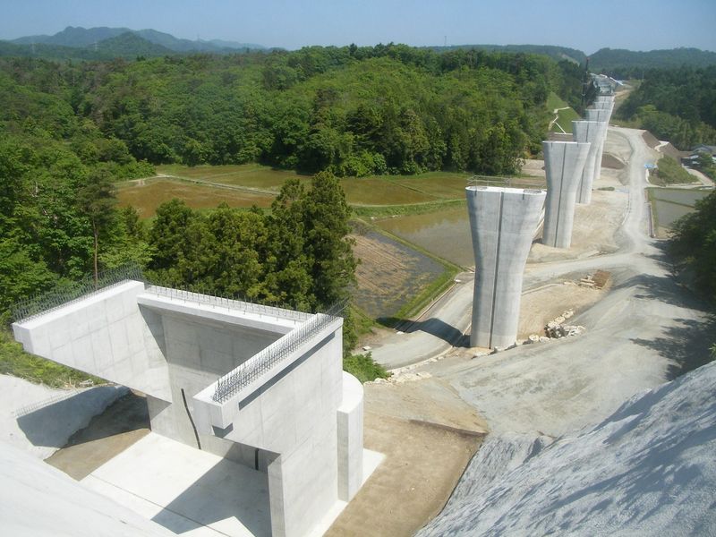 常磐自動車道 羽黒川橋（下部工）工事